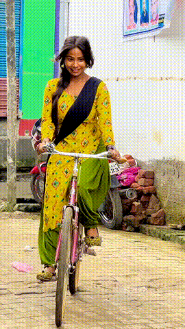showtalent/gifs/612b08f87dbad1582505043.jpg