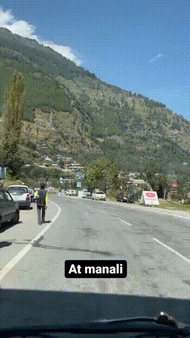 showtalent/gifs/61935eb4a0beb1472164037.jpg