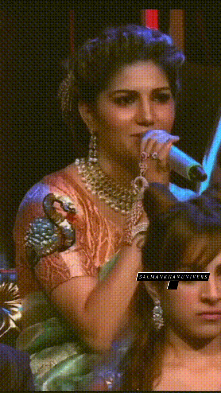 showtalent/gifs/64679de955bf6527644835.gif