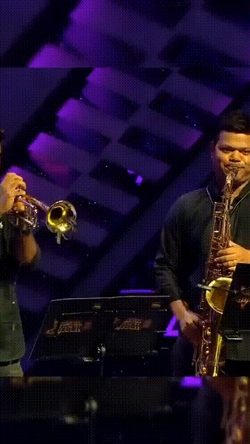 showtalent/gifs/68e89c492b0581570173908.gif
